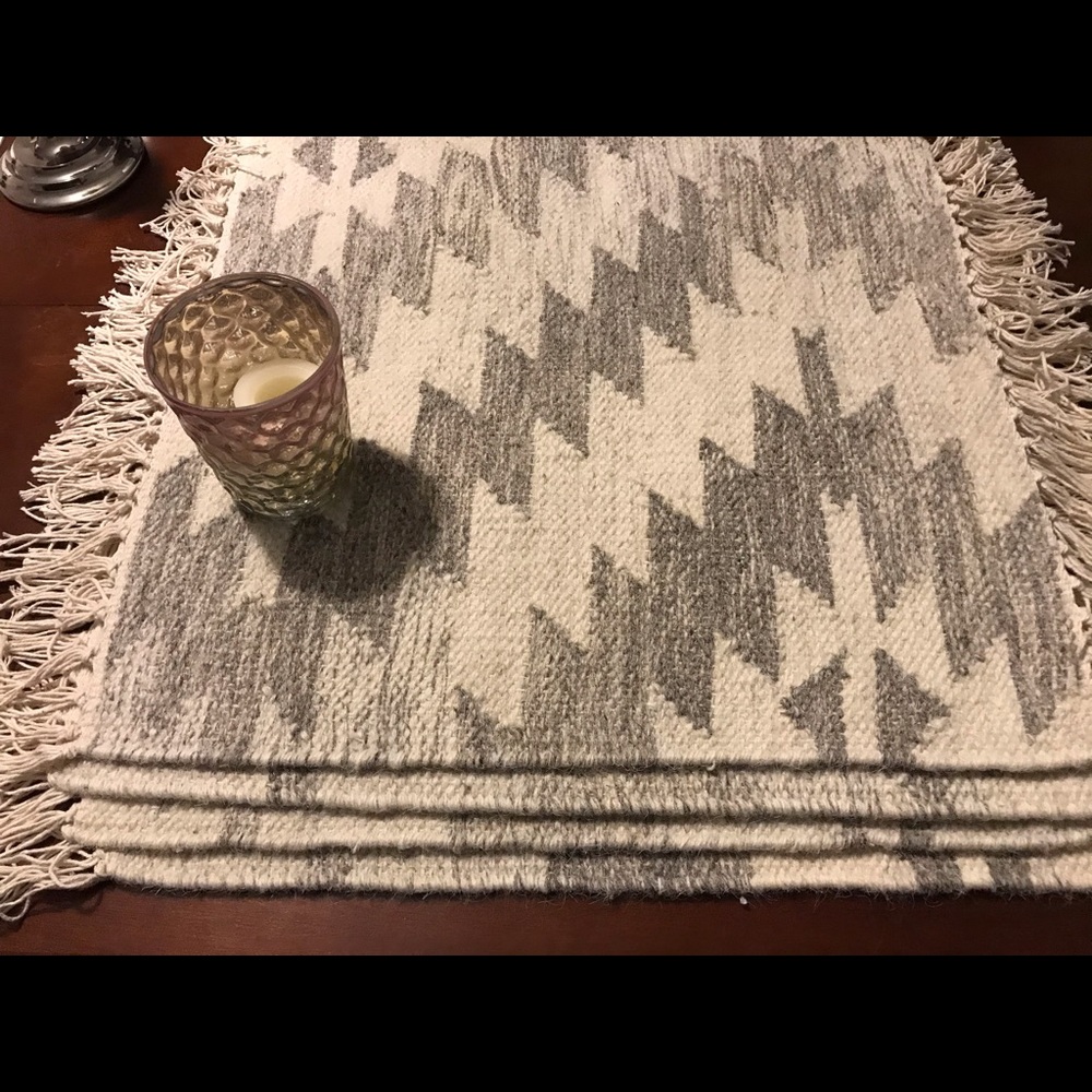 Pottery Barn SW Alston Dhurrie Kilim Rug Decor s/4